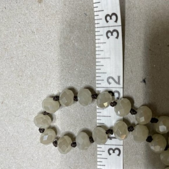 64" Beautiful White Hand Knotted Faceted Glass Flapper Beads Very Vintage 1920's - Picture 7 of 9